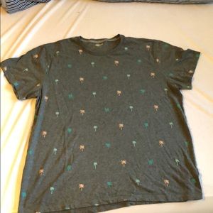 XL Old navy T-shirt